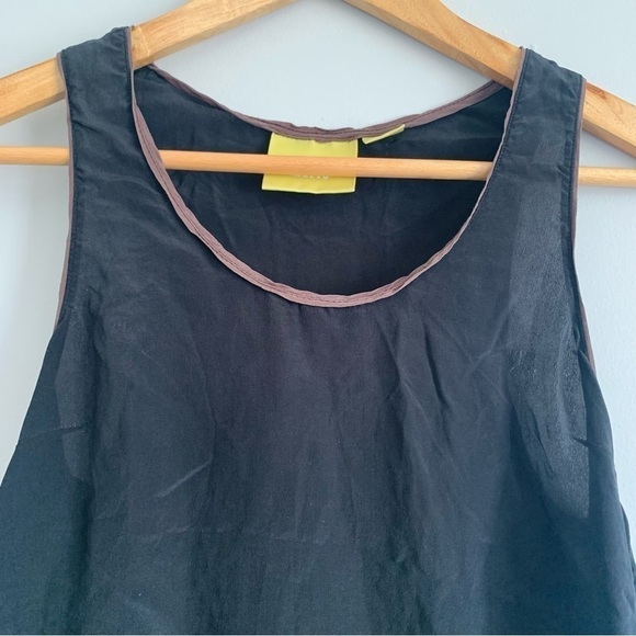 ANTHROPOLOGIE Maeve 100% Silk Tank Top Light Weight Neutral Tone Size 2 - Picture 3 of 10